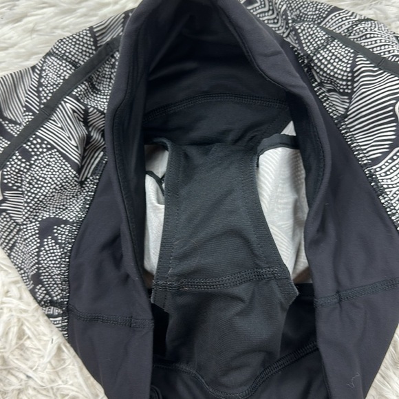 Lululemon Speed Short Dottie Tribe White Black / Black - Picture 3 of 6